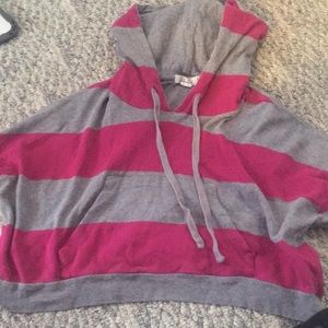cropped sweatshirt